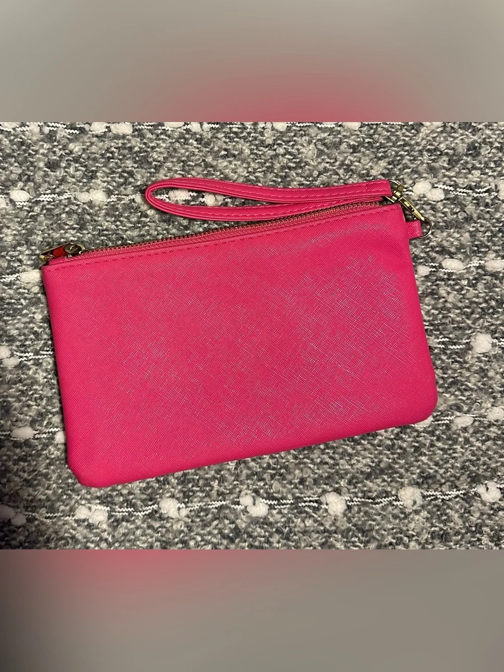 Adrienne Vittadini saffiano textured
